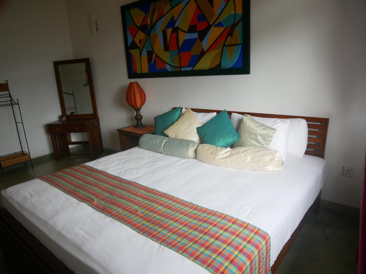 Yoho Home Away Home Kandy Exterior foto