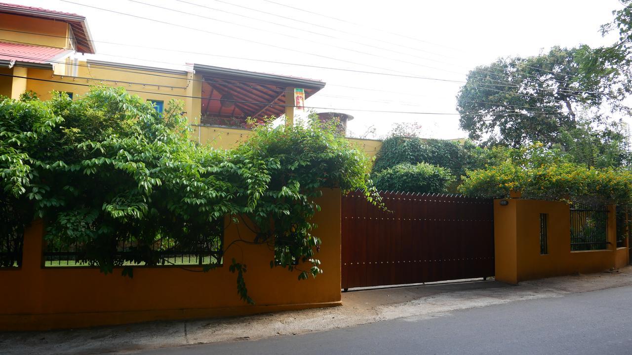 Yoho Home Away Home Kandy Exterior foto