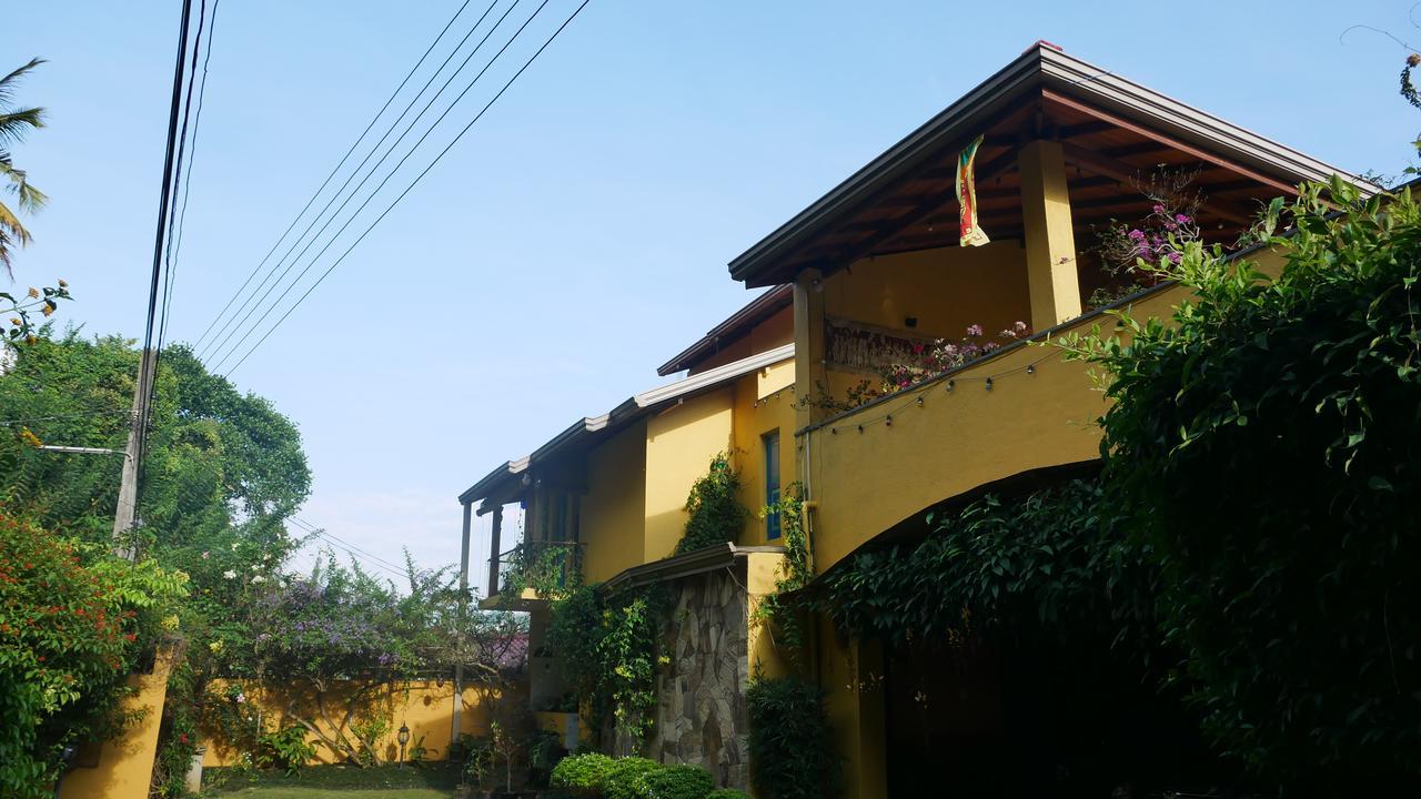 Yoho Home Away Home Kandy Exterior foto